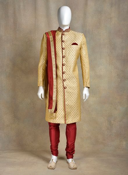Sherwani Jacquard Ethnic Wear Slim Fit Hanger Cover Packing Designer Embellished La Scoot